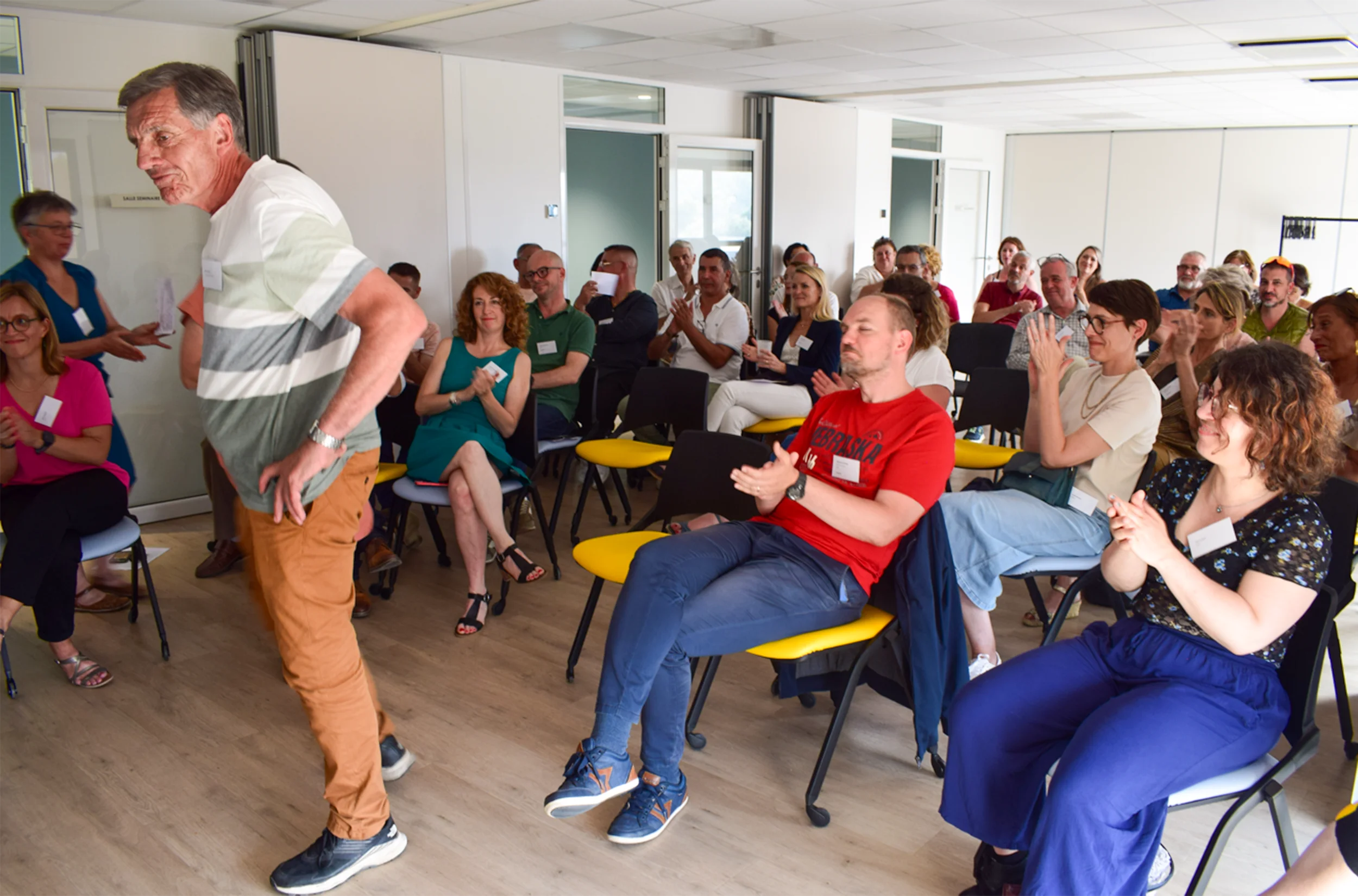 Visuel Actu Evénement – AG 2025 – Vignette article Assemblée générale 2025 du GETH, les participants réunis en assemblée