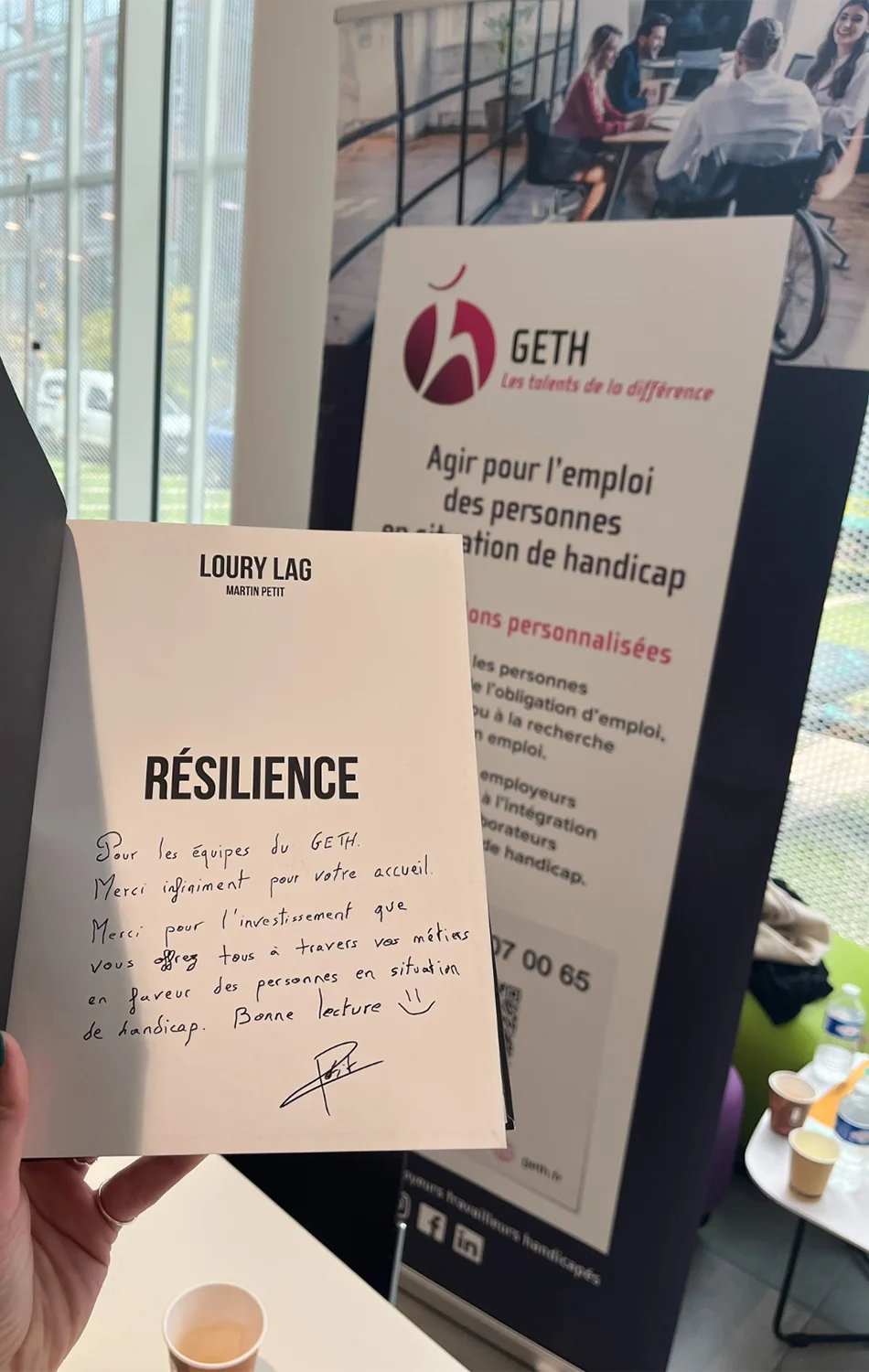 Visuel Actu Evénement - HEJ 2023 - Dédicace livre Marint Petit Journée HEJ 2023 - dédicace au GETH sur la première page du livre Résilience de Martin Petit