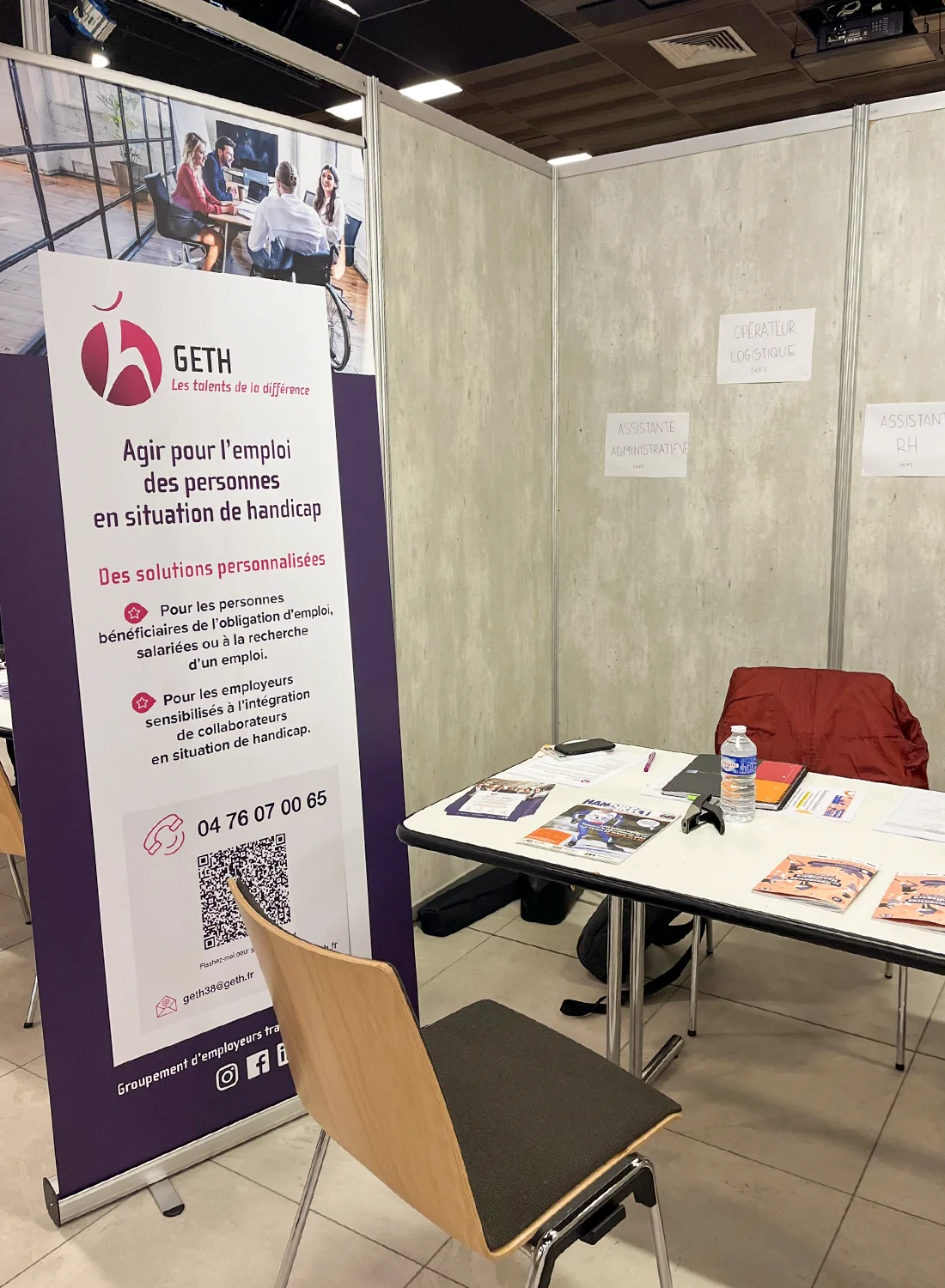 Stand du GETH lors des Rencontres Handiagora 2022 à Lyon