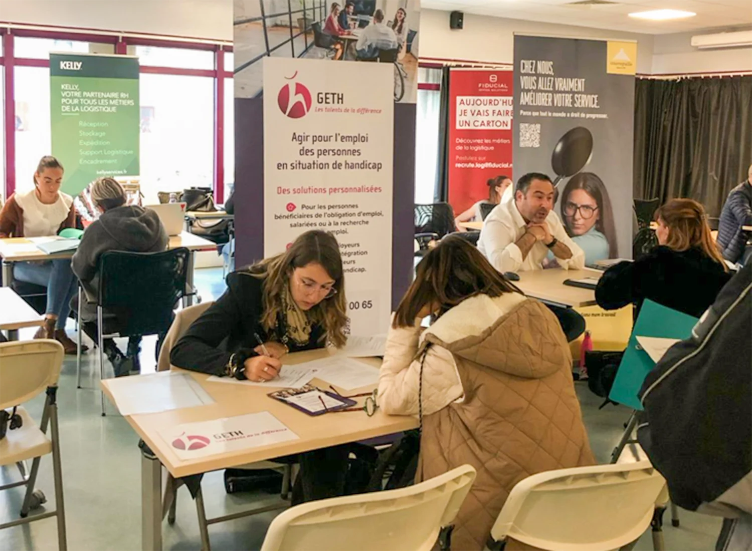 Visuel Actu Evénement - SEEPH 2022 - Job dating Villefontaine Semaine européenne pour l'emploi des personnes handicapées 2022 - Job dating à Villefontaine