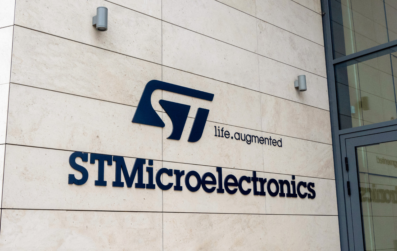 Visuel Témoignage – Recrutement STMicroelectronics – 1